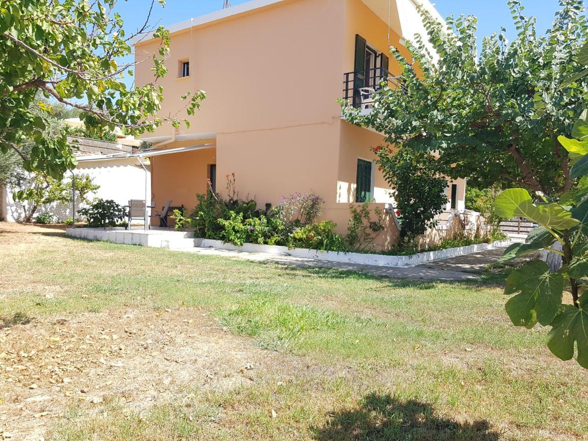 Nafsika Apartments Agios Georgios Pagon Exterior photo